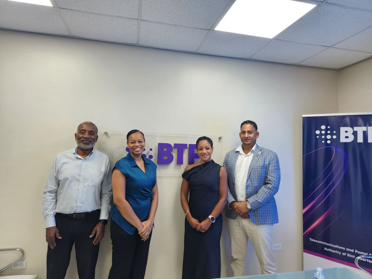 7499-Picture - BTP and Science Fair Foundation