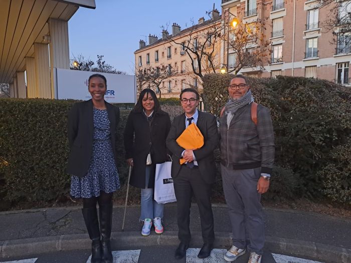 9846-Picture 2 spectrum meeting 