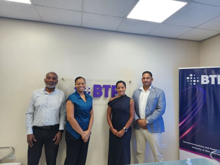 7499-Picture - BTP and Science Fair Foundation