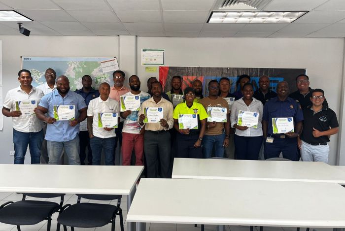 4900-Group photo - drone training 2